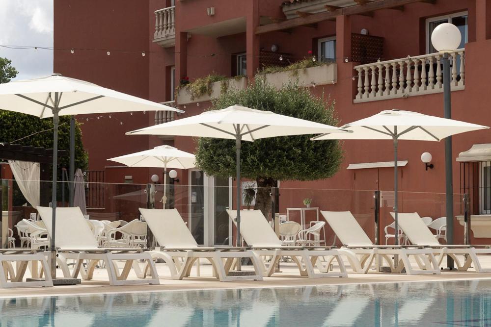 Alboran Algeciras Hotel ภายนอก รูปภาพ